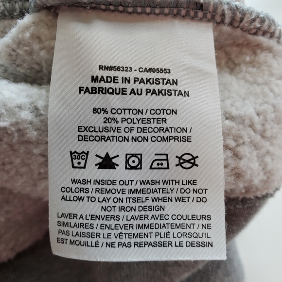 Nike Women's Gray Oversized Crewneck Sweatshirt - Picture 5 of 7